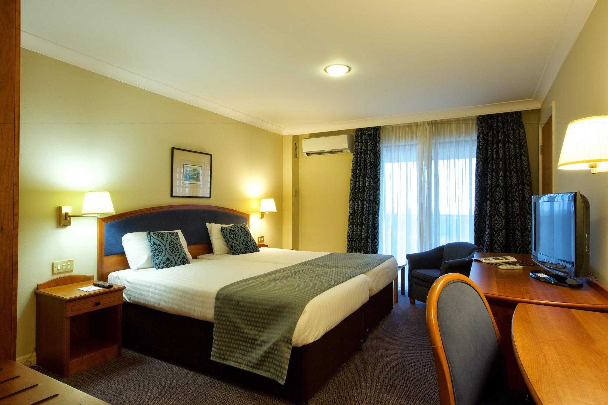 Derby Mickleover Hotel, BW Signature Collection Extérieur photo